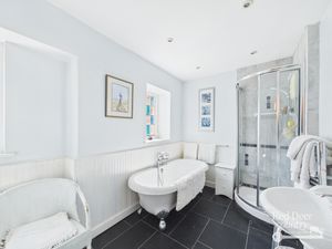 Bathroom- click for photo gallery